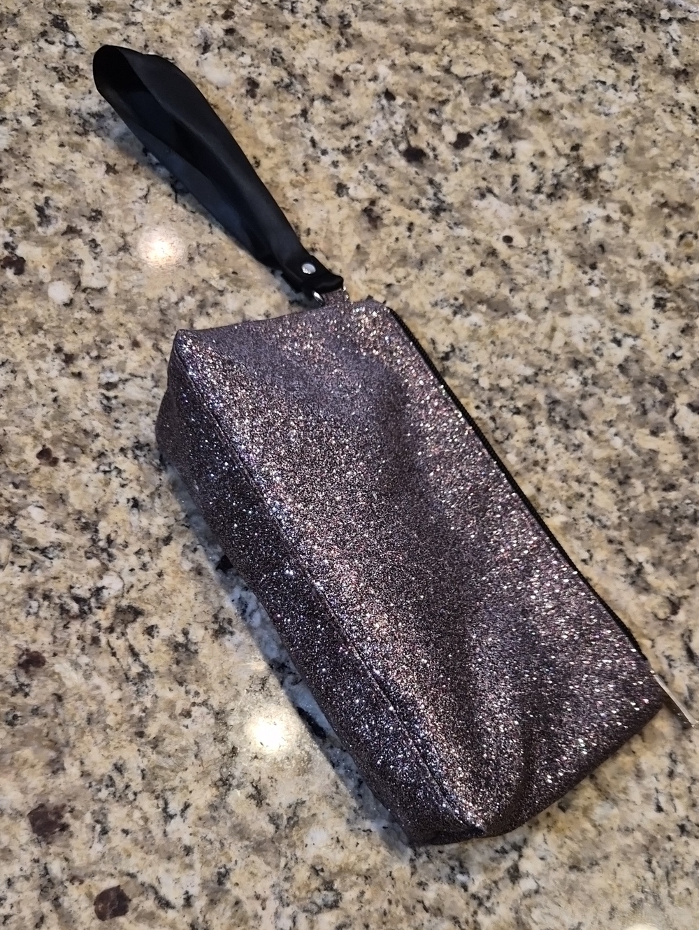Mary Kay Glitter Wristlet - Black Sparkle